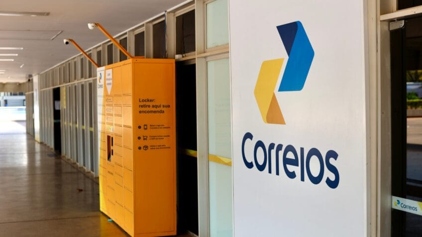 Na imagem, estatal dos Correios em Brasília (DF). A empresa fornecerá serviços telefônicos, com a nova medida do governo