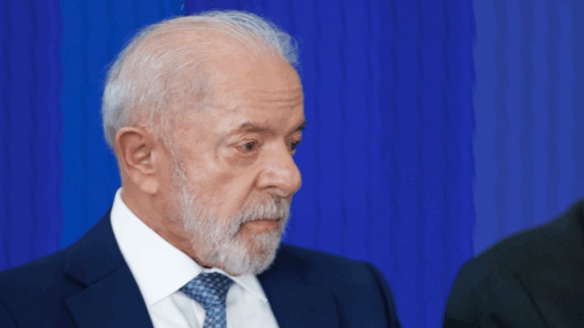 Desaprovação a Lula supera aprovação, aponta Datafolha
