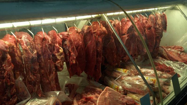 China reabilita frigoríficos brasileiros após suspensão