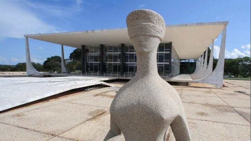 STF derruba lei que permitia veto parental na educação sexual