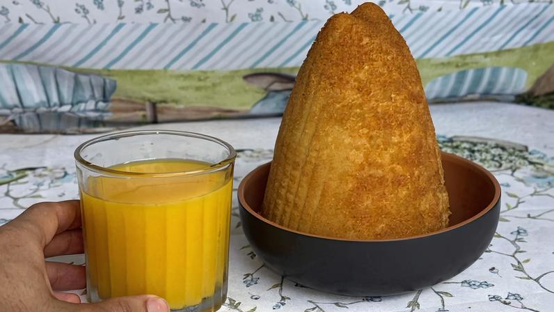 Tradicional coxinha gigante faz parte da rotina da cidade do interior paulista. (Foto: Ana Cláudia Peleteiro/Arquivo Pessoal)