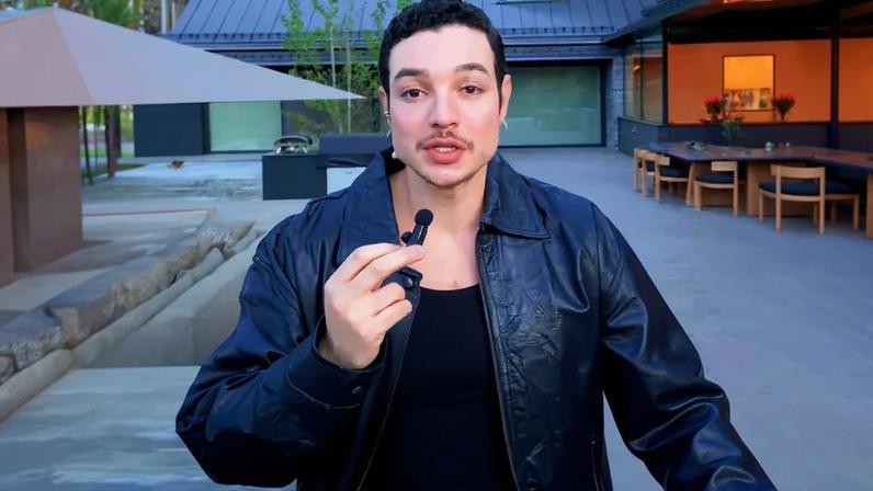 Brasileiro que passou de vendedor de quentinhas a jantar com Elon Musk