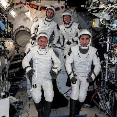 NASA recebe astronautas da SpaceX Crew-11 para evento público na sede