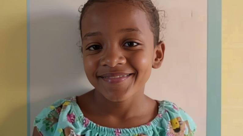 Criança de 11 anos morre após ser arremessada em piscina em Alagoas