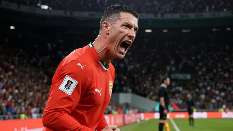 Cristiano Ronaldo comemora gol contra a Hungria pelas Eliminatórias para a Copa