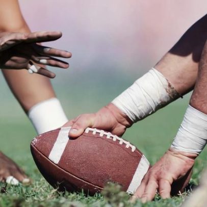 O motivo pelo qual a bola de futebol americano não é redonda