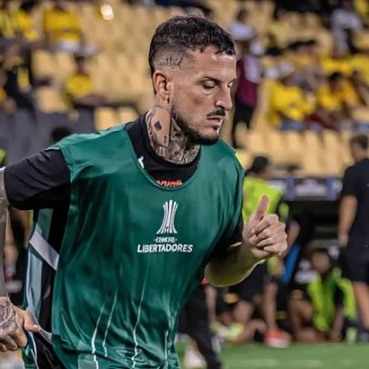 Barcelona fica sem artilheiro para confronto decisivo com o Cruzeiro