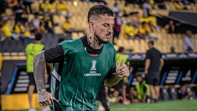 Benedetto é o camisa 9 dos Canarios