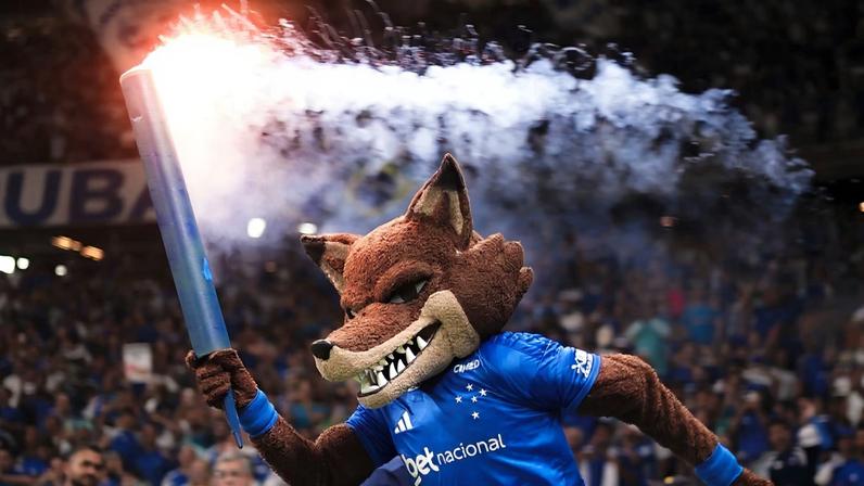 Mais de 53 mil pessoas compareceram às arquibancadas do estádio