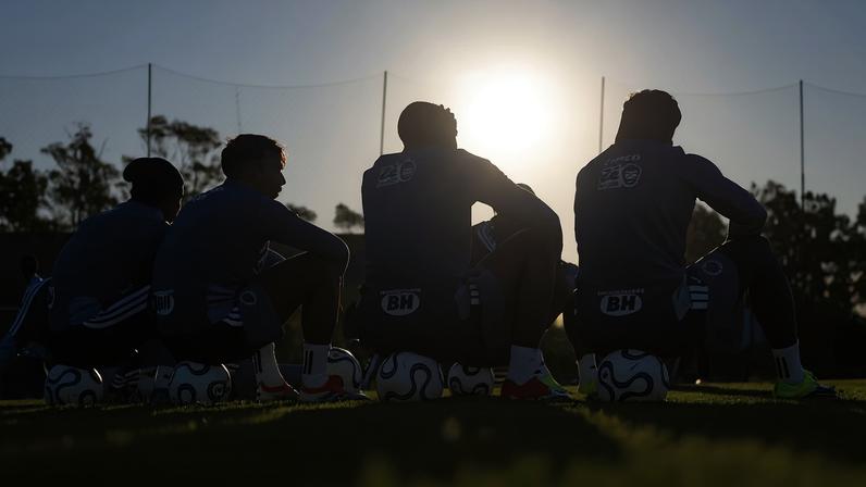 Período também deve ser marcado por chegadas e saídas de jogadores