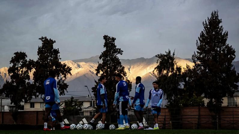 Time treinou na estrutura do Colo-Colo