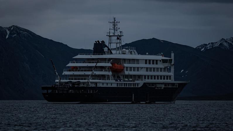 1 de 1 Navio Hondius, em que houve surto de hantavírus. Metrópoles - Foto: Divulgação/oceanwide