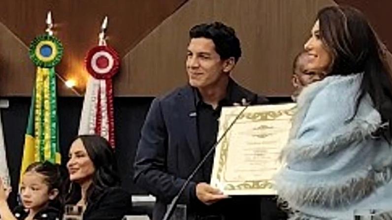 Argentino, Lucas Romero foi homenageado na Câmara Municipal de BH