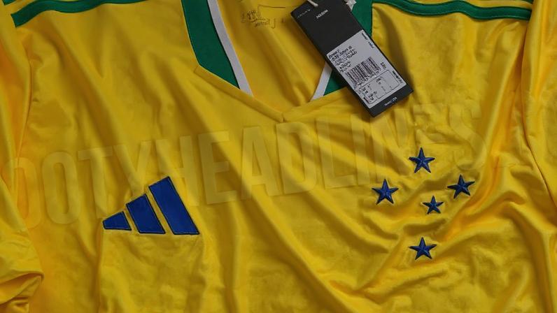 No clima da Copa do Mundo, esta seria a camisa do Cruzeiro número 3 para a temporada 2026, em homenagem à seleção brasileira