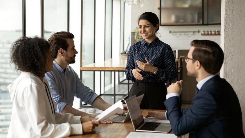 Cultura comercial estimula a empresa a focar o cliente e o crescimento do negócio