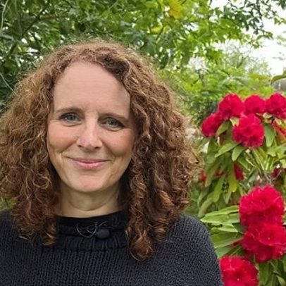 Maggie O'Farrell comenta novo romance sobre fome irlandesa e Bafta no porão