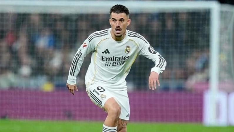 Dani Ceballos, do Real Madrid, em ação contra o Real Sociedad, pelo Campeonato Espanhol