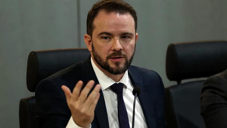 Dario Durigan admite que houve aumento da inadimplência no campo, mas que 94% dos produtores estão em dia com contas. (Foto: Antônio Cruz/Agência Brasil)