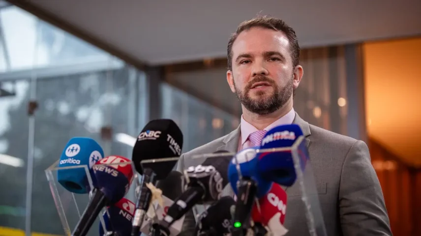 Fintechs teriam movimentado R$ 1 bilhão em dinheiro vivo para o PCC
