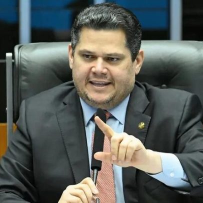 Alcolumbre impede abertura de CPMI do Master e afirma que decisão é dele
