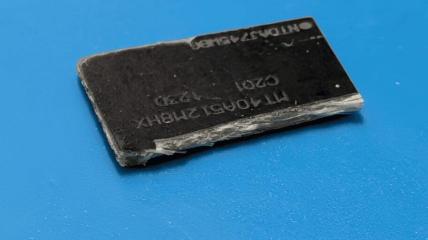 Memórias DDR5 falsificadas invadem o mercado em meio à alta de preços