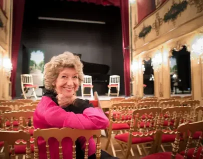 Soprano Dame Felicity Lott falece aos 79 anos