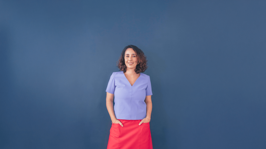 Débora Emm, CEO da consultoria Inesplorato: guia prático sobre adoção de IA no trabalho corporativo