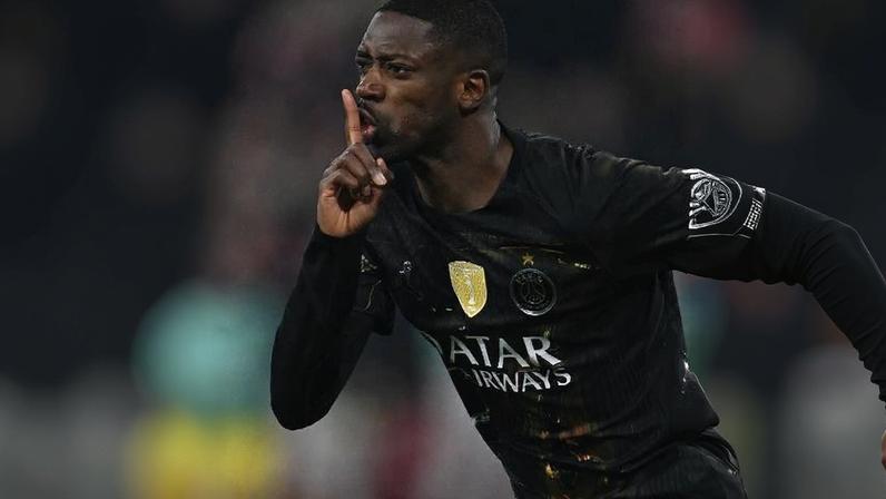 Dembélé, do PSG, comemora gol marcado contra o Bayern, no jogo de volta da semifinal da Liga dos Campeões 2025-26