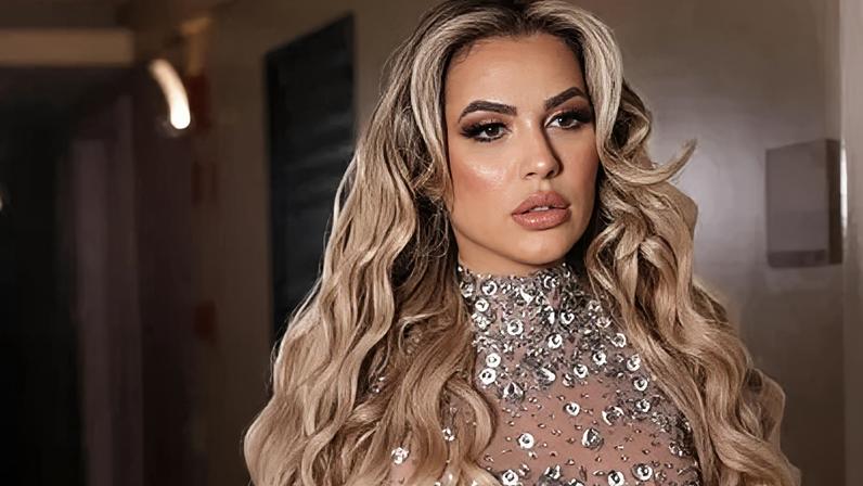 Deolane Bezerra ficou famosa após a morte de MC Kevin, seu marido na época