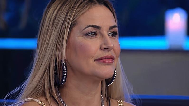Deolane Bezerra em "A Fazenda 14"