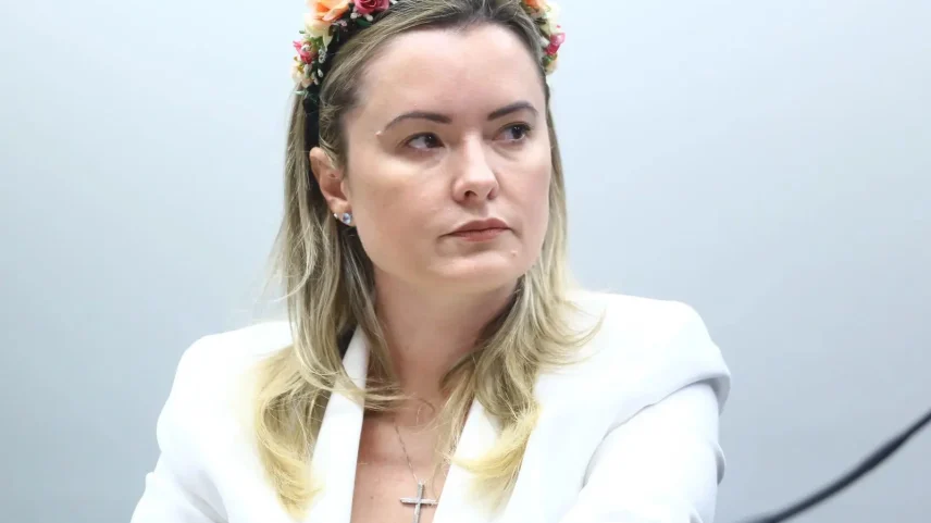 Deputada federal Júlia Zanatta (PL-SC) criticou postura de Romeu Zema (Novo-MG). (Foto: Vini Loures/Agência Câmara)