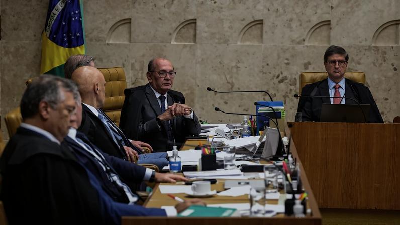 Caso de suposta homofobia de Gilmar Mendes foi arquivado pela PGR, mas juristas dizem que desculpas não afastam crime. (Foto: Antonio Augusto/STF)