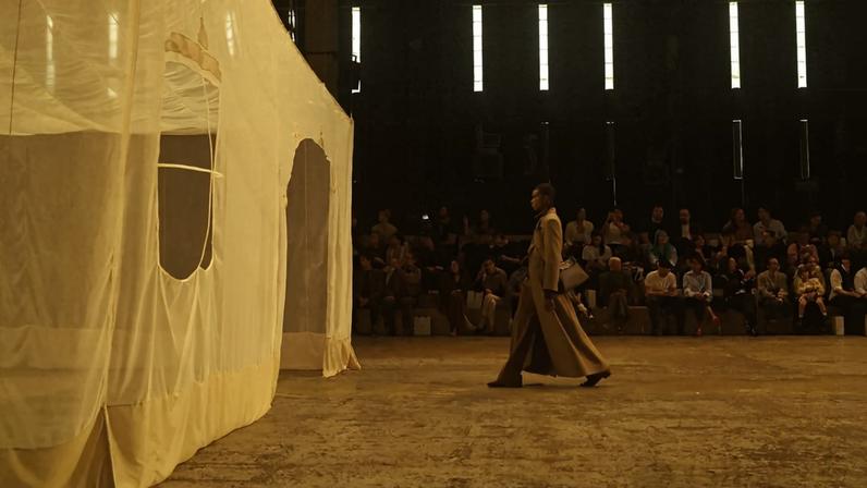 desfile mondepars homenagem avó sasha - metrópoles