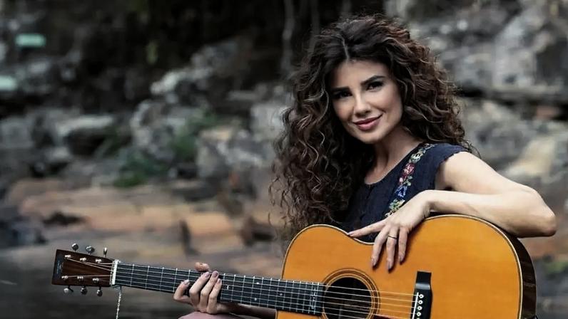 Paula Fernandes afirmou que foi a pior experiência que já teve