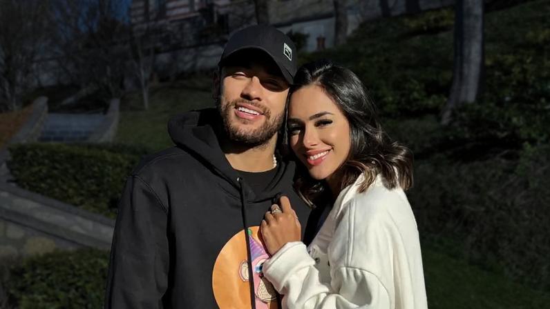 Bruna Biancardi faz declaração a Neymar