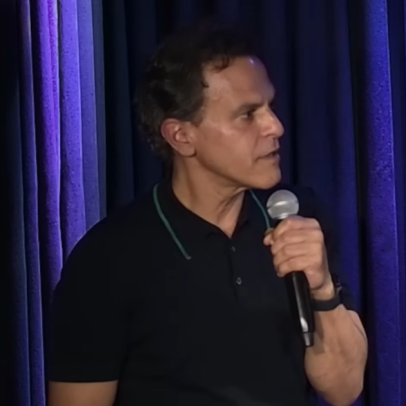 Filho mais velho de Elis Regina critica ex-padrasto: diz ter perdido a família