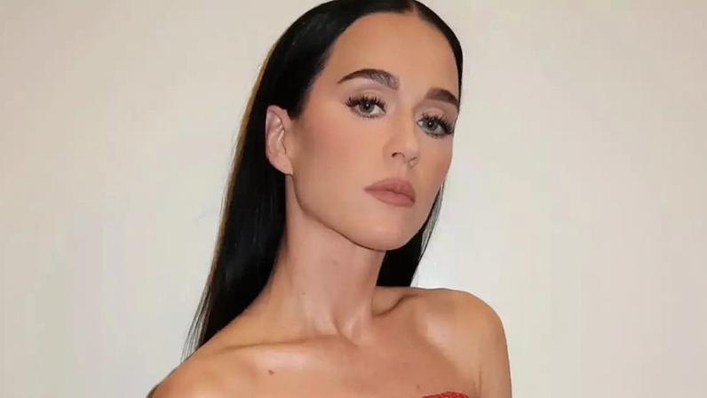 Katy Perry foi alvo de processo por venda de mansão