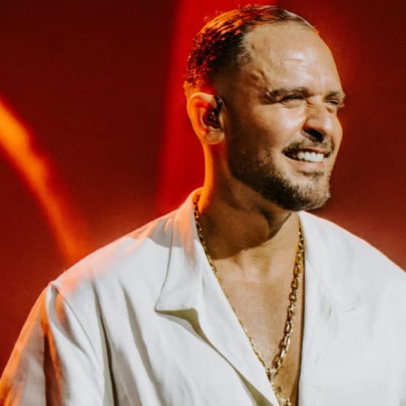 Diogo Nogueira é internado com laringite bacteriana grave e cancela shows
