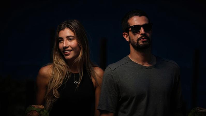 Quem é o suposto novo affair de Enzo Celulari visto aos beijos no RJ