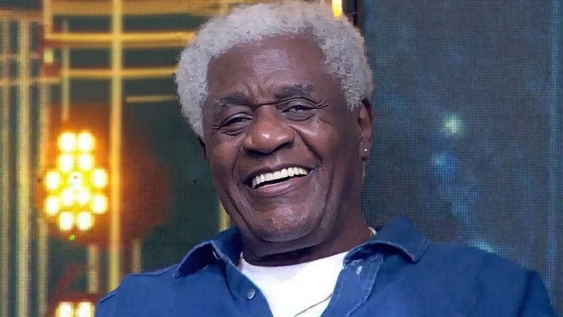 Tony Tornado no Domingão com Huck
