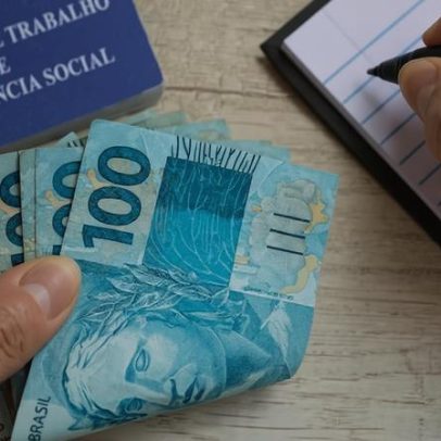 Feriado do Trabalho altera calendário de pagamento no quinto dia útil de maio