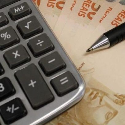 Renda per capita: brancos, R$1.208,58; negros, R$673,65