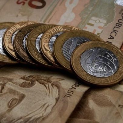 Arrecadação atinge recorde em abril e supera R$ 1 trilhão no 1º quadrimestre