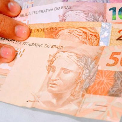 Inadimplência atinge 74,8 milhões de consumidores em abril, dizem CNDL e SPC