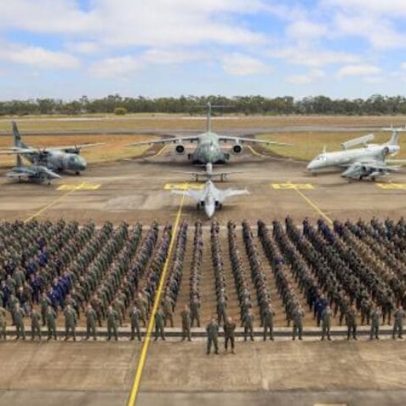 FAB realiza treinamento com estreia do caça Gripen