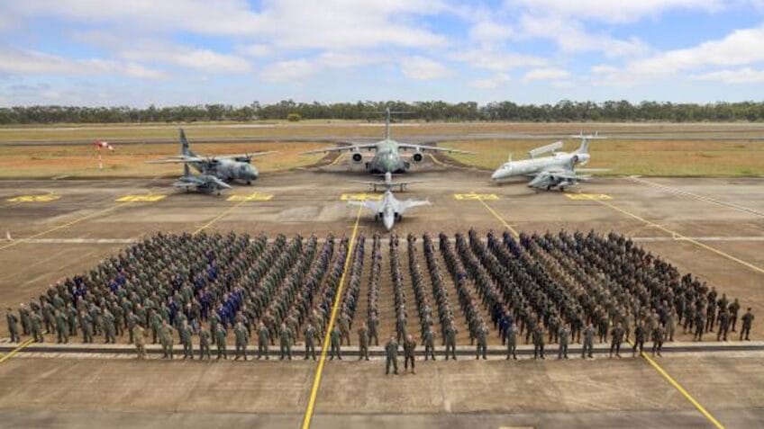 Exercício militar treina ações de combate, reconhecimento e ressuprimento aéreo