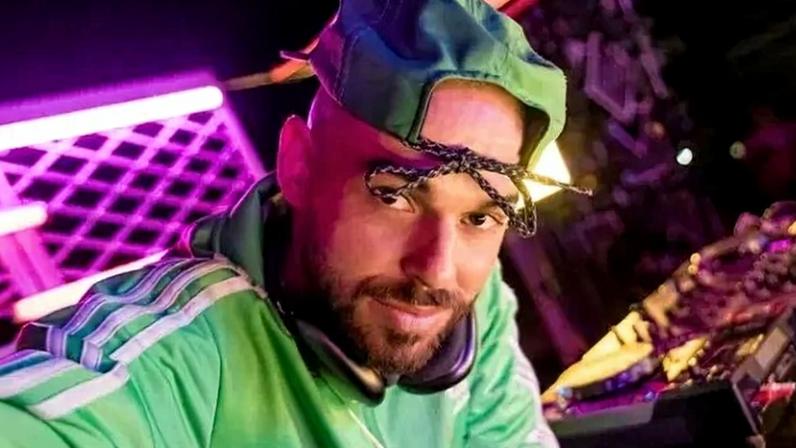 DJ e produtor carioca Papatinho