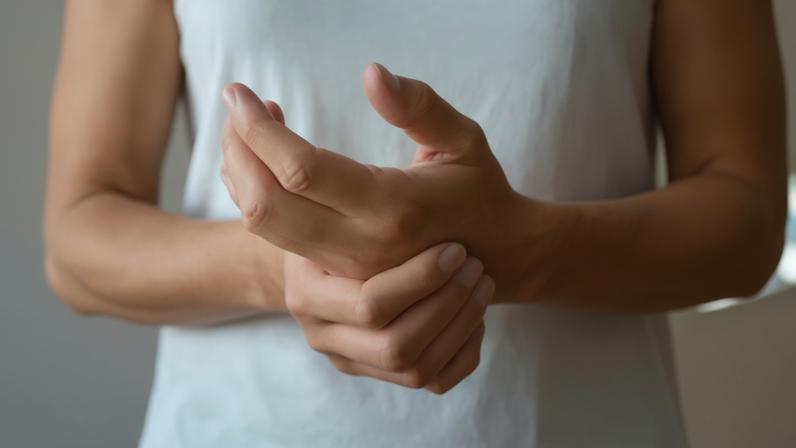 Doenças autoimunes, como lúpus, esclerose múltipla e artrite reumatoide, são mais comuns em mulheres