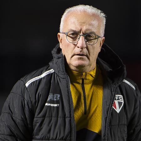 Dorival Júnior, técnico do São Paulo, durante partida contra o Millonarios, pela Copa Sul-Americana