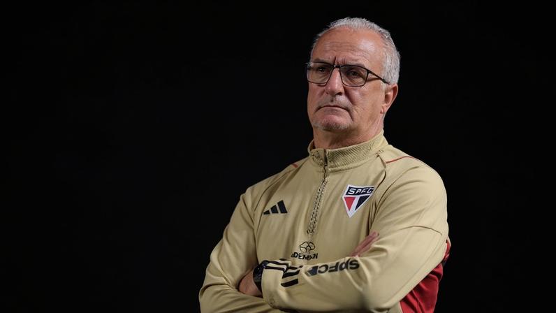 Dorival Júnior no jogo contra o Fortaleza pelo Brasileirão